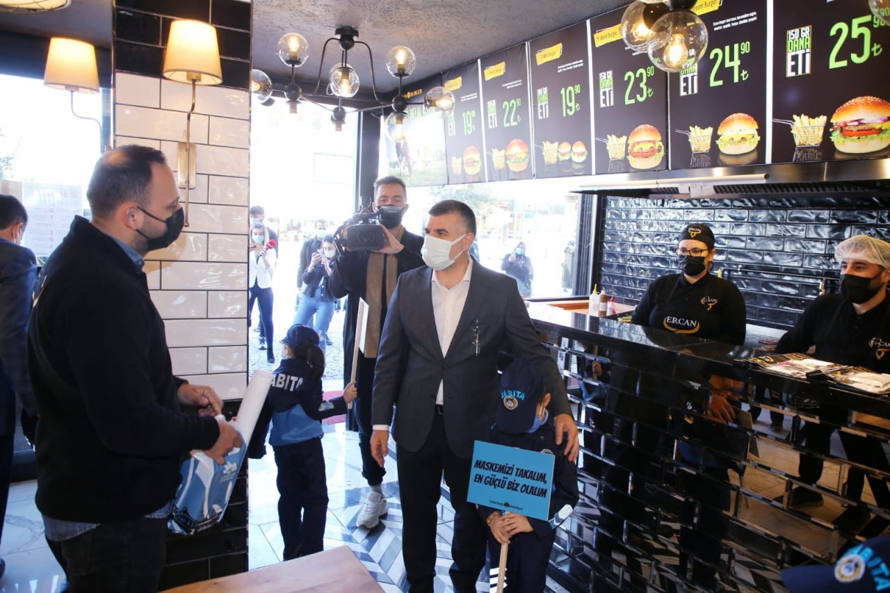 Minik zabıtalar iş başında 21