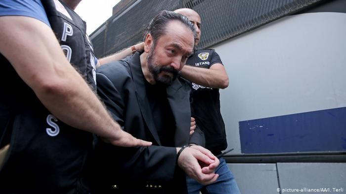 Adnan Oktar davasında 'kedicik' itirafı: 3 kez tecavüz etti, 'Yatakta çok iyisin' dememi istedi! 2