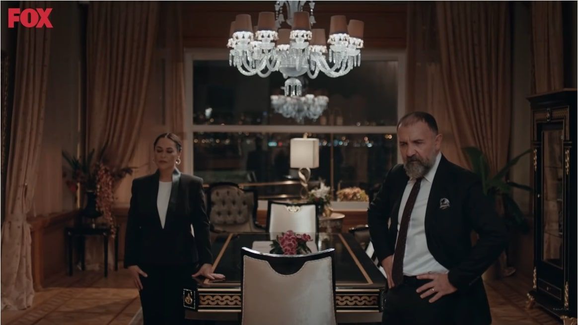 Hülya Avşar'ın tokadıyla hastanelik olan Postoğlu'ndan itiraf: Gerçekçi olması için... 3