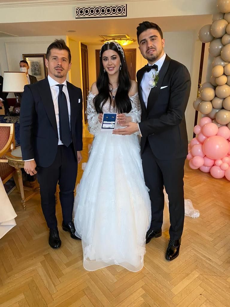 Ozan & Rojin Tufan çiftinden Hataylı öğrencilere kütüphane desteği 8