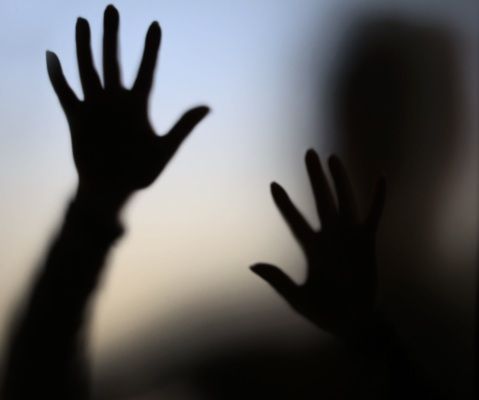 Oyuncu adayına cinsel saldırı! Kıyafetlerinde sperm örnekleri çıktı 5