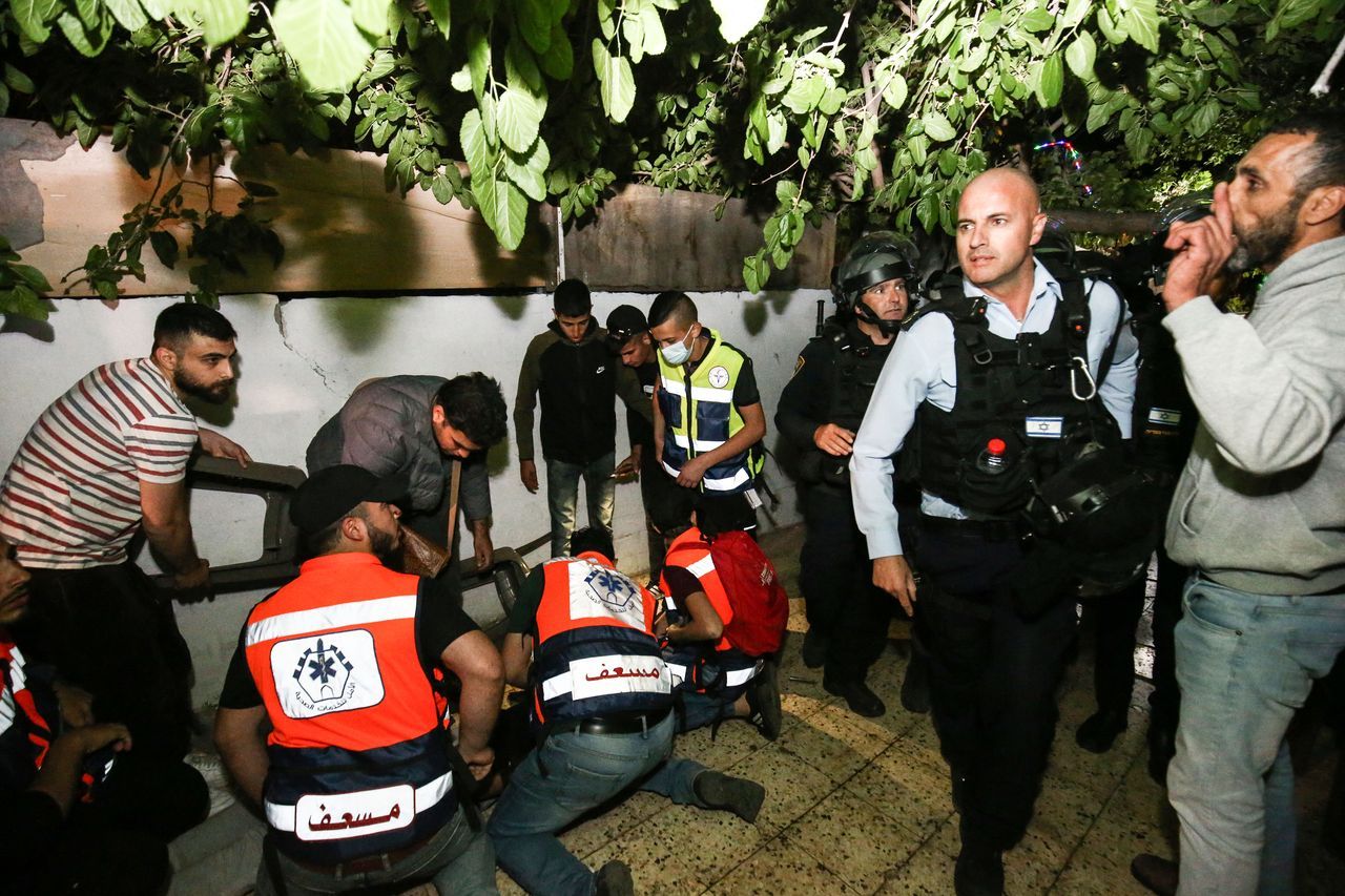 İsrail polisi, Filistinli ailenin evine zorla girdi 11