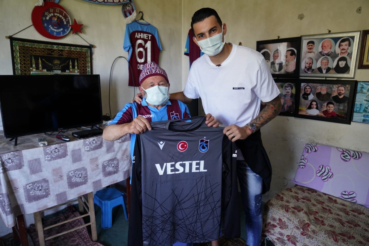 Uğurcan Çakır'dan, "Ahmet Dede"ye sürpriz ziyaret 2