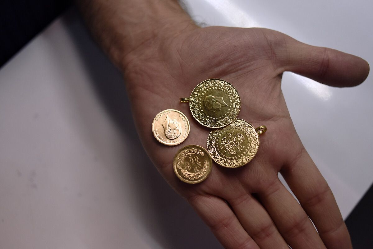 Altın fiyatları için flaş tahmin! Uzman isim gram altın için rakam verdi 1