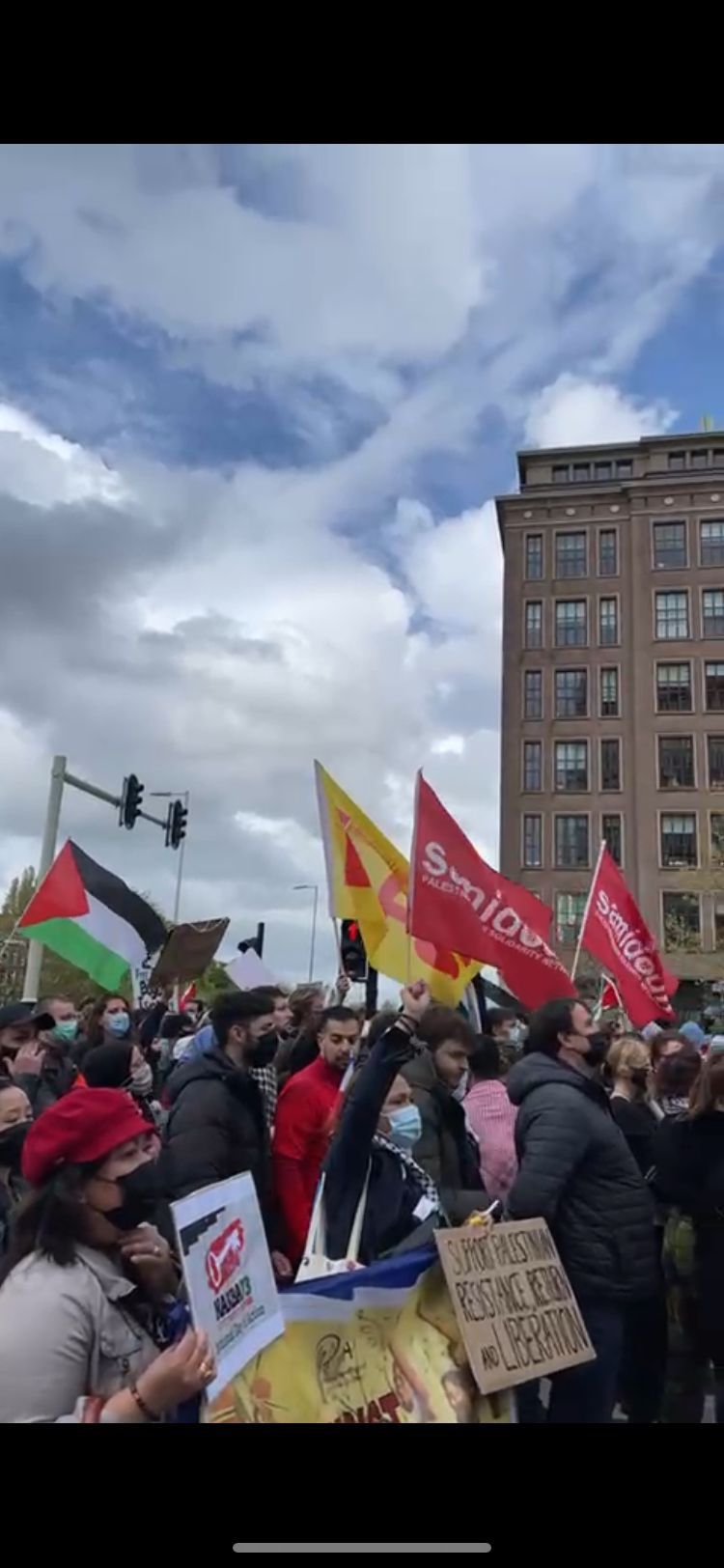 Amsterdam’da Türk bayraklı ve Erdoğan’lı İsrail protestosu! 6