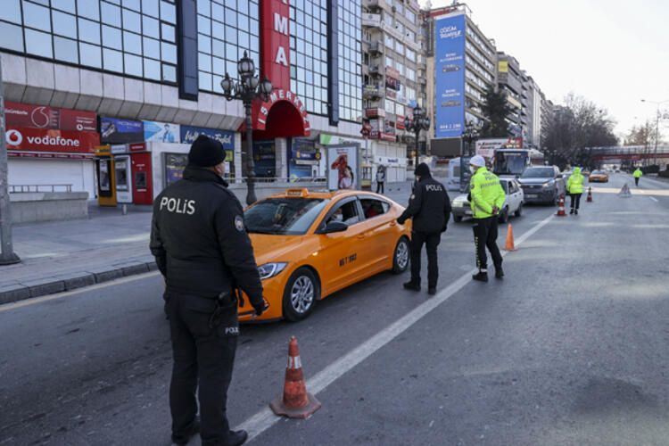 Kullandığı dezenfektan başına iş açtı! Bin 228 TL ceza kesildi... 12