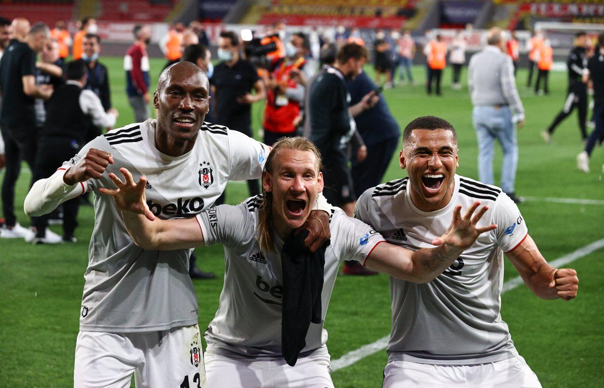 Beşiktaş'ın en medyatik 11'i belli oldu 6