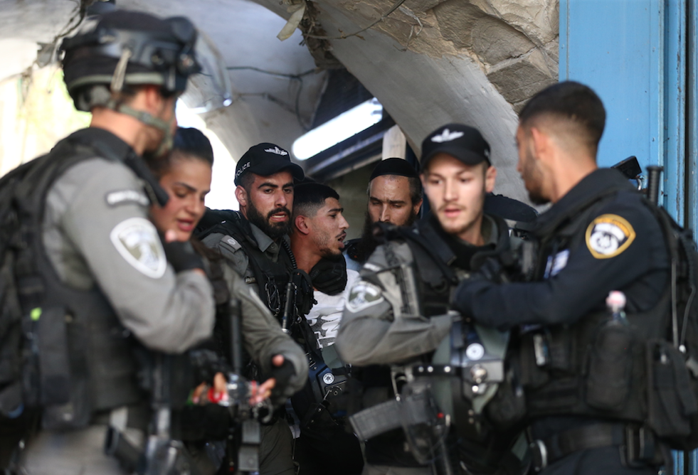 İsrail polisinden Şam Kapısı'ndaki Filistinlilere saldırı 6