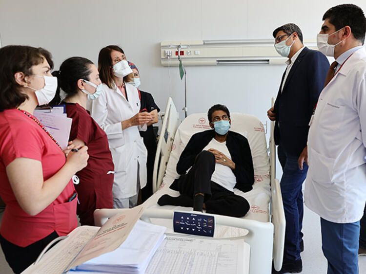 Hakan Taşıyan'ın sağlık durumuyla ilgili sevenlerine iyi haber 7