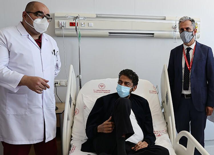 Hakan Taşıyan'ın sağlık durumuyla ilgili sevenlerine iyi haber 6