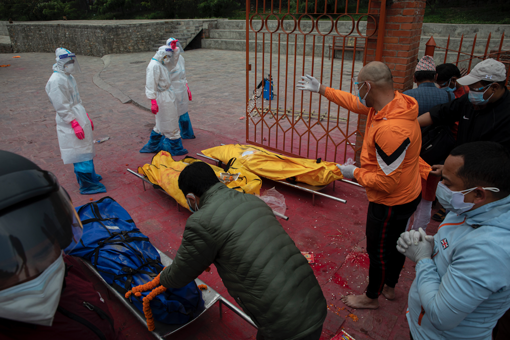 Hindistan'dan sonra Nepal de koronavirüs felaketiyle karşı karşıya 12