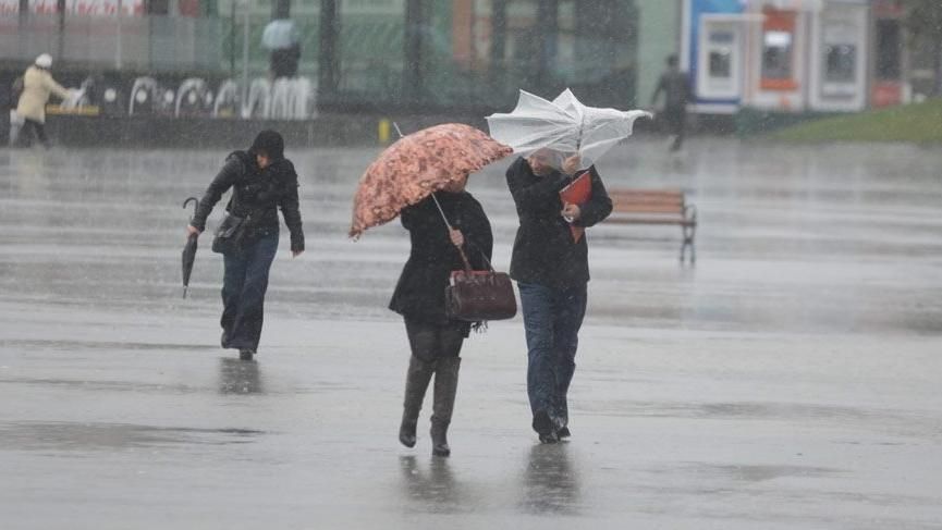 Meteoroloji'den turuncu uyarı: Kuvvetli sağanak bir anda bastıracak! 10