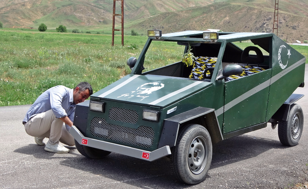 Yüksekovalı çobandan 'Hummer' araba 19