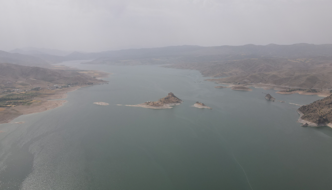 Tunceli'de sevindiren görüntü! Sular yükseldi 23