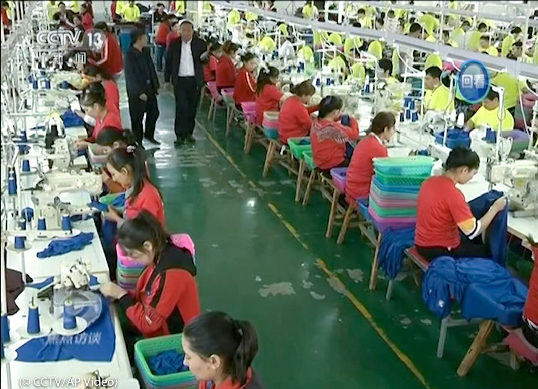 Uygurları zorla çalıştıran Çin'i boykot eden firmalar tek tek kapatılıyor! 5