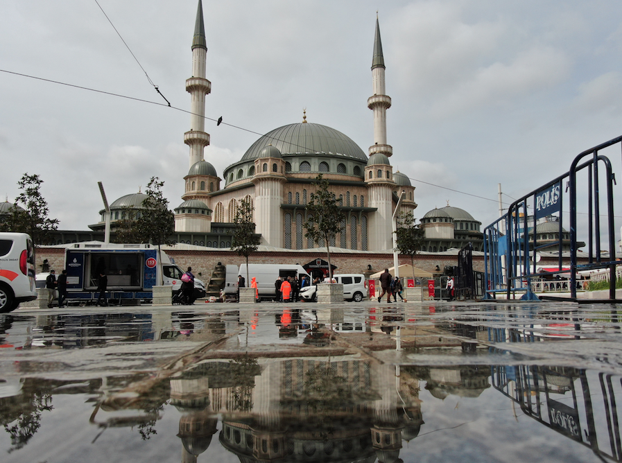 Taksim'deki caminin açılış tarihi belli oldu! 11