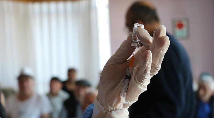 Dünyayı sarsan skandal: Aşı olanlar takip ediliyor! 15