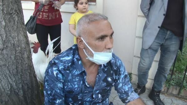 Beyoğlu'nda gizemli kadın! 5 gündür bu halde aynı yerde oturuyor 7