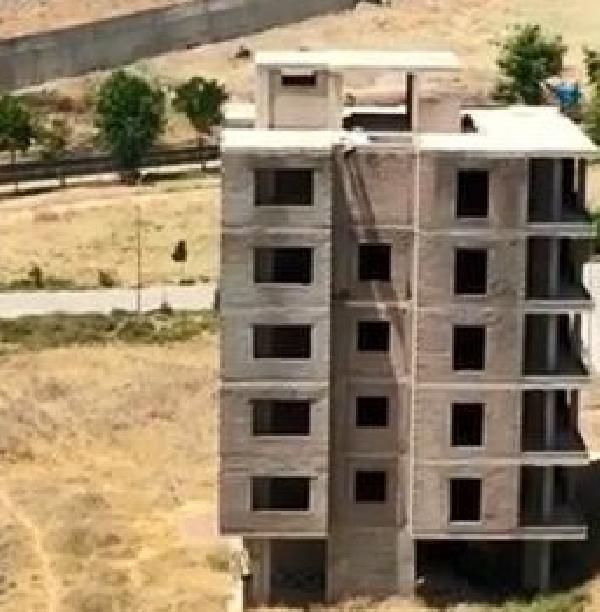 19 yaşındaki genç kızın dehşet sonu! İnşaatın çatısından atlayarak intihar etti... 2