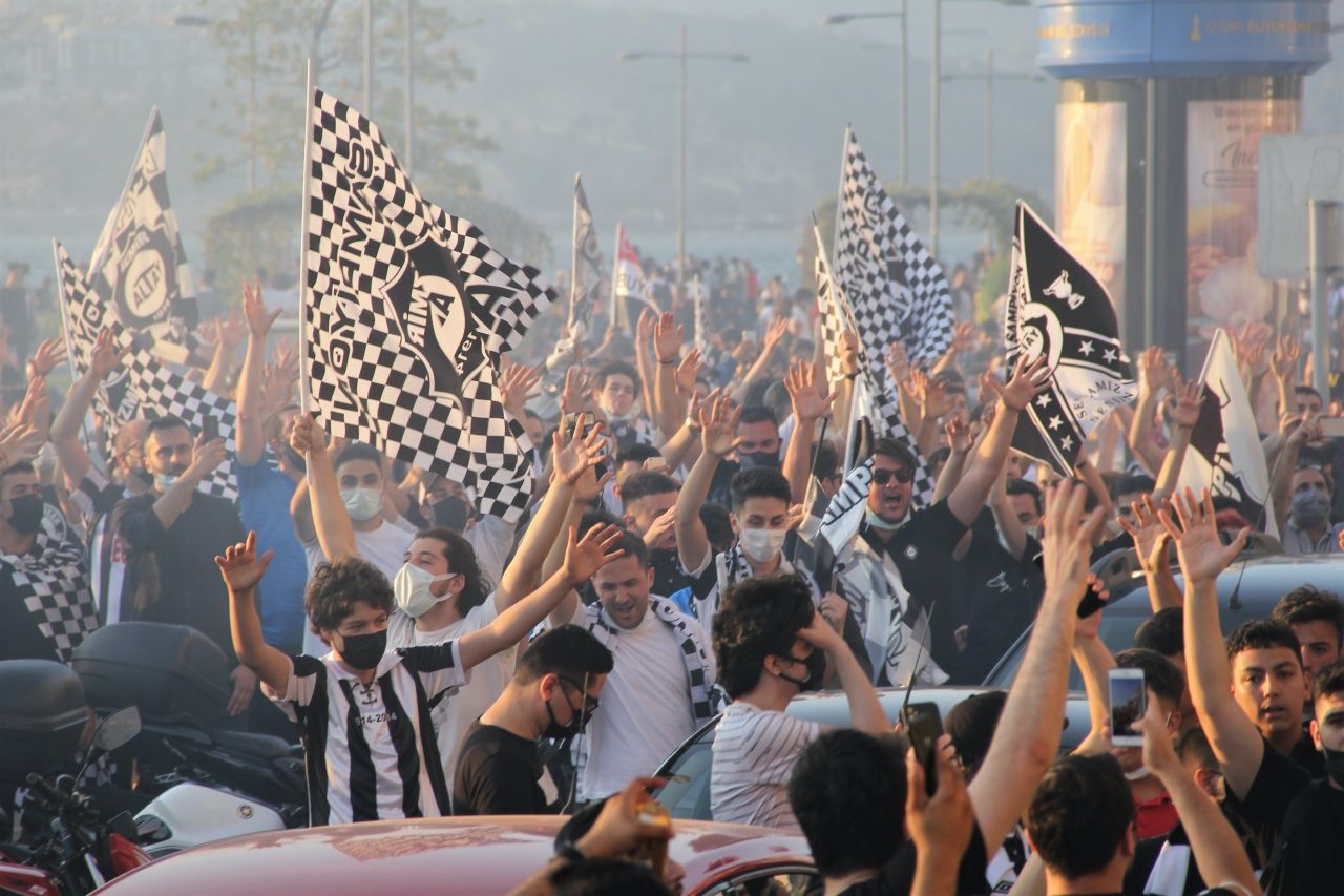 Altay'dan üstü açık otobüsle Süper Lig zafer turu 10