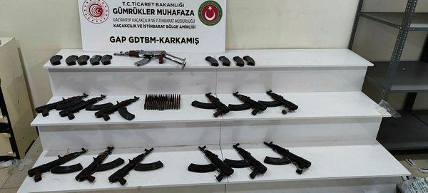 CHP'li başkanın oğlu silah kaçakçılığından gözaltında 4