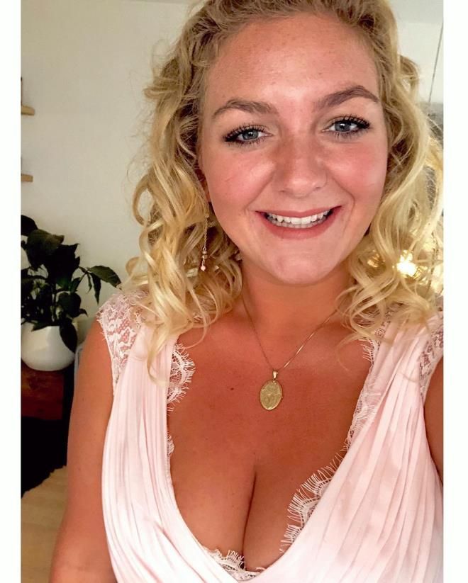 Canlı yayında skandal! Sunucu kadın swinger kulübünde ilişkiye girdi 4