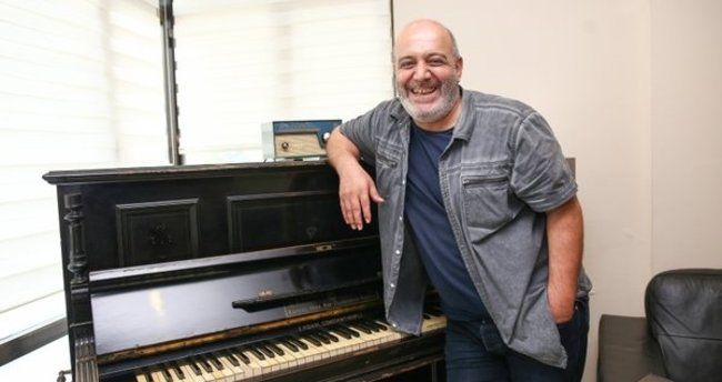 Müzik camiasının efsane ismi Hasan Saltık son yolculuğuna uğurlandı 21