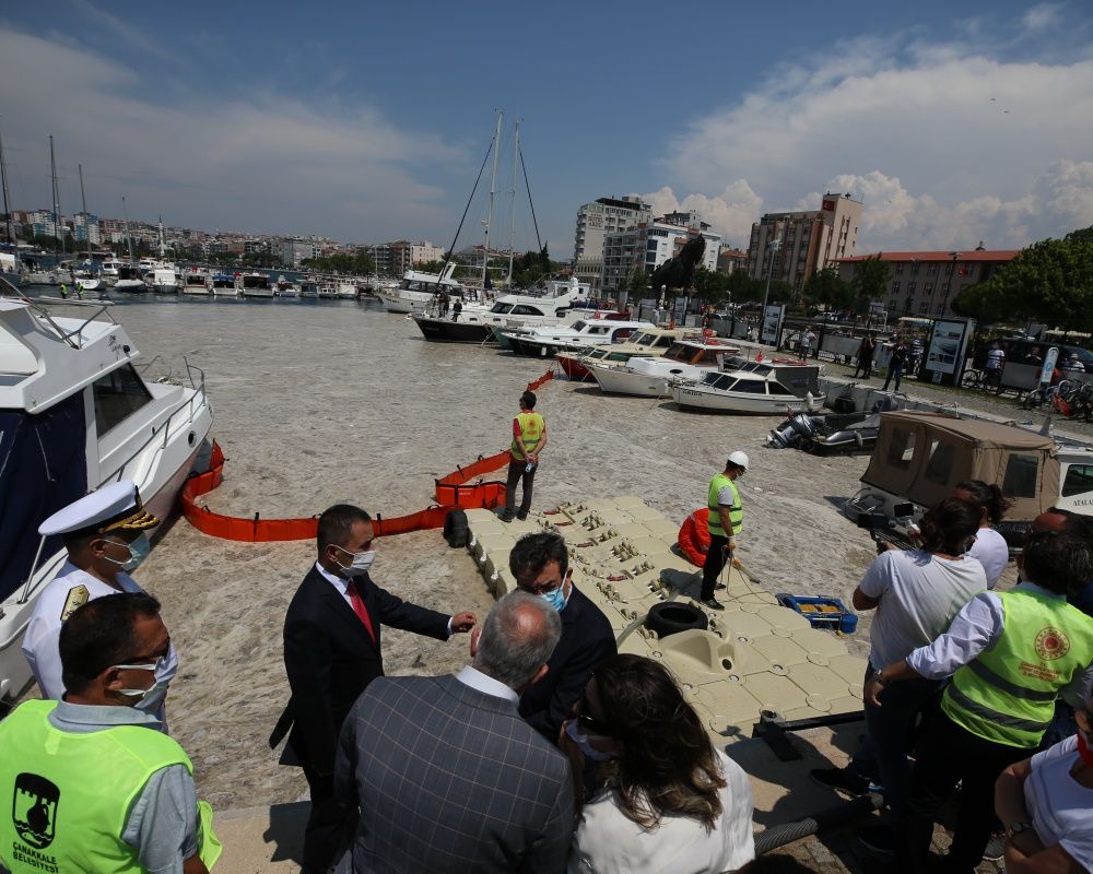 Türkiye'nin en büyük deniz seferberliği başladı! Denizlerdeki müsilaj temizleniyor 54