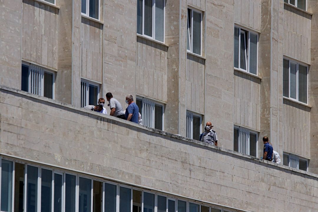 Hastanede dehşete düşüren olay! Tedavi için gelen araştırma görevlisinin korkunç sonu 1