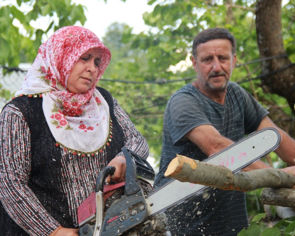 Kocaeli'nin tozlu topraklı köy yollarının ATV'li Seher ablası 2
