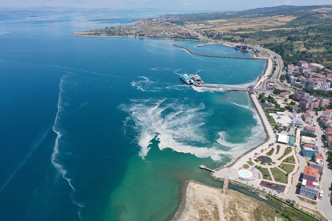 Müsilaj kabusu Çanakkale'den Ege'ye geçiyor 14