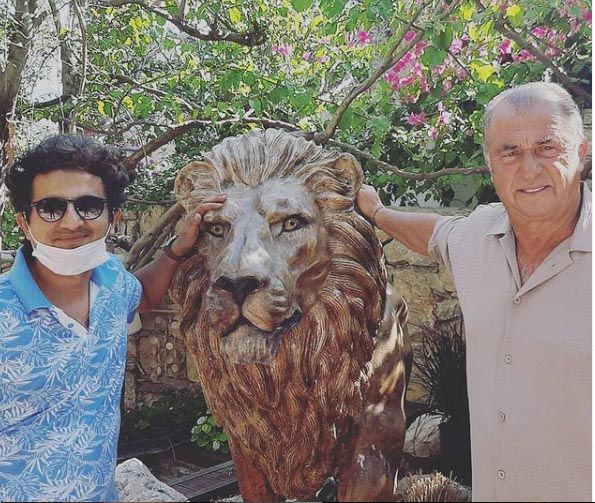 Fatih Terim, Bodrum'daki villasına 2 adet aslan heykeli yaptırdı 3