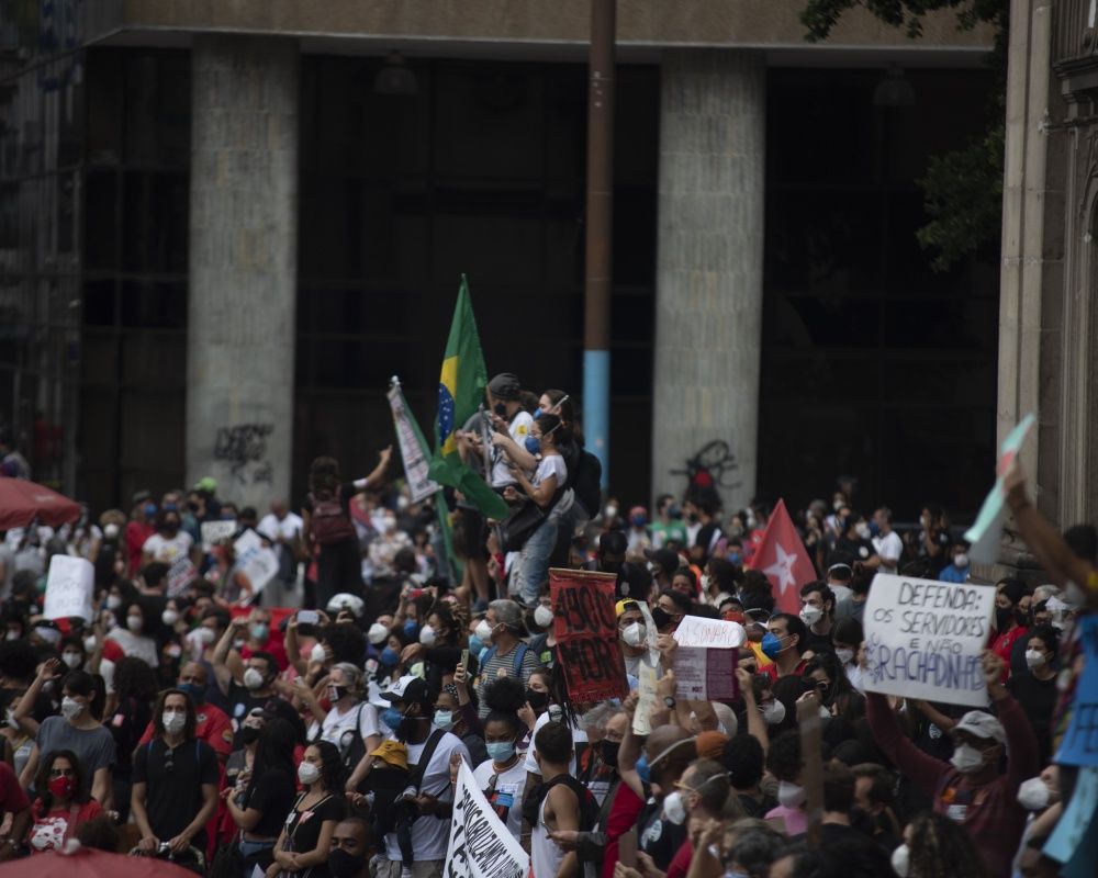 Brezilya'da ülke çapında Bolsonaro hükümeti karşıtı gösteriler düzenlendi 19