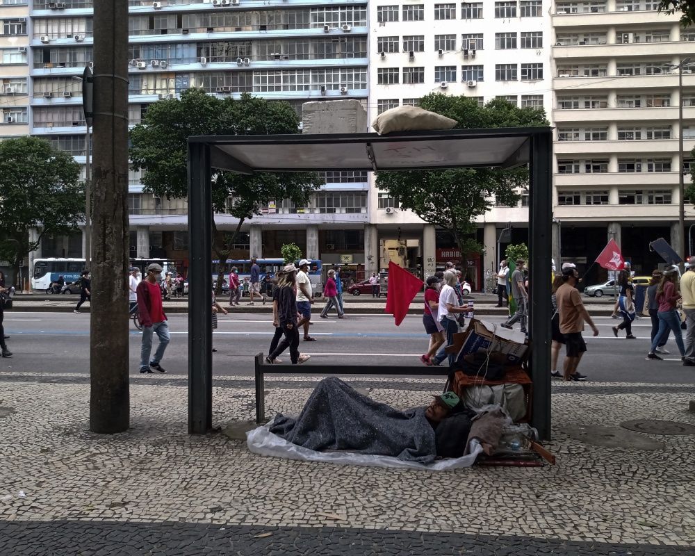 Brezilya'da ülke çapında Bolsonaro hükümeti karşıtı gösteriler düzenlendi 23