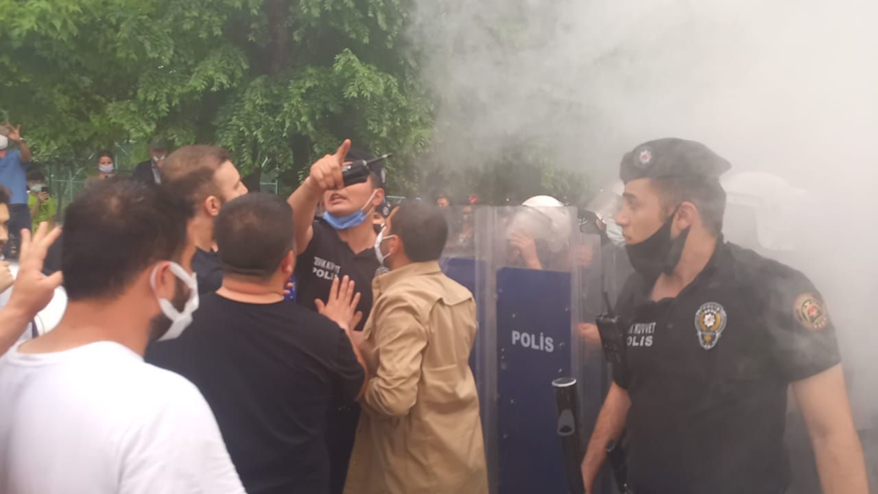 Tozkoparan’da kentsel dönüşüm arbedesi 27