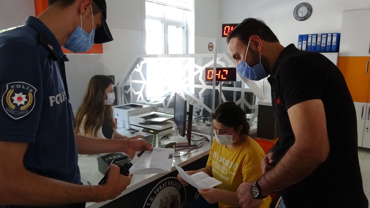 YKS öncesi yurttan manzaralar... Sınava yetişebilmek için zamanla yarıştılar 1