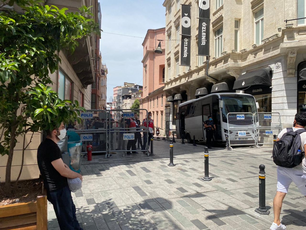 İstiklal Caddesi giriş ve çıkışları kapatıldı: SuperHaber olay yerinde! 6