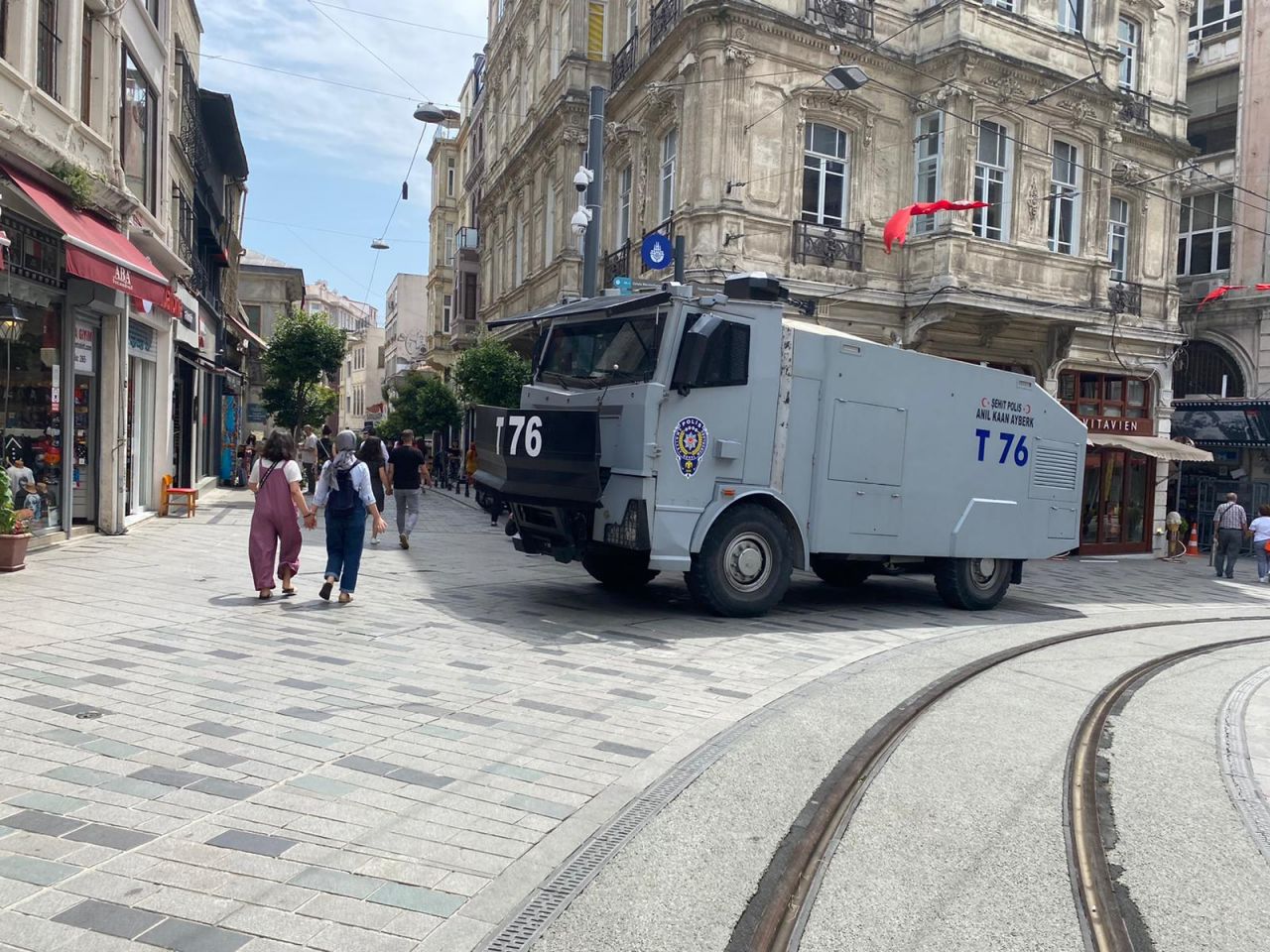 İstiklal Caddesi giriş ve çıkışları kapatıldı: SuperHaber olay yerinde! 9