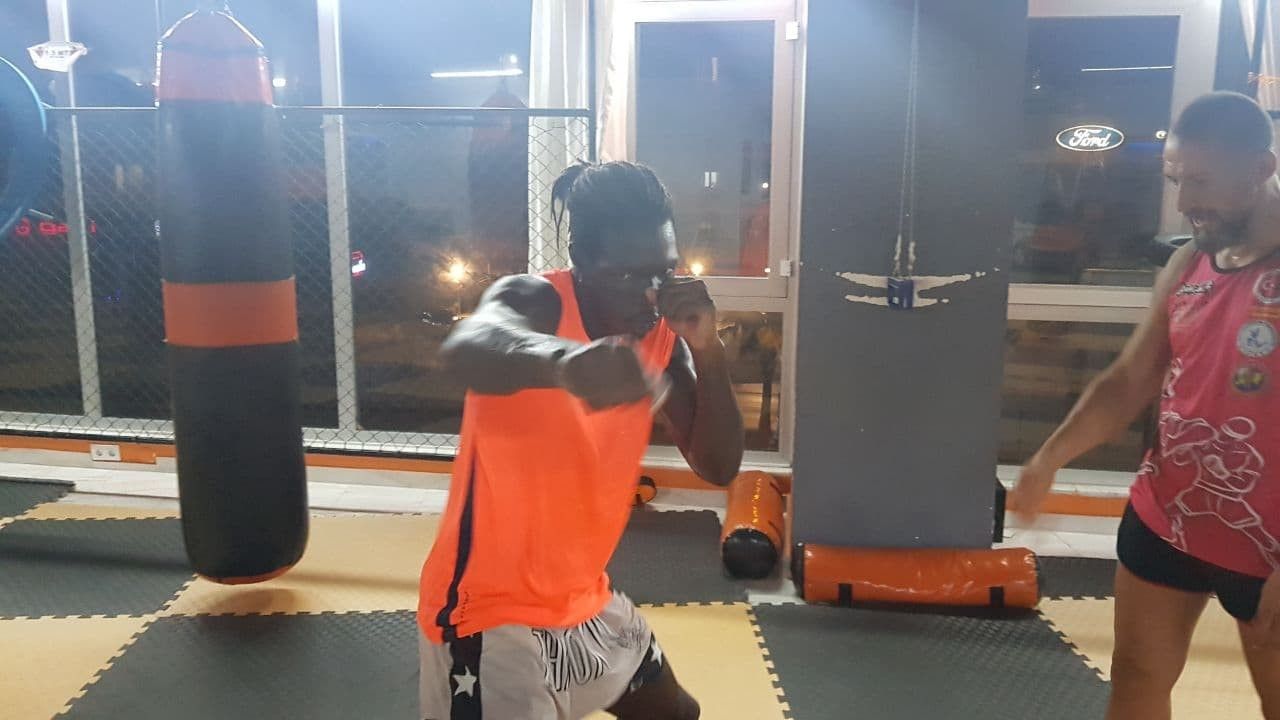 Fabrice N'Sakala Alanya’da Muay Thai yaparak yeni sezona hazırlanıyor 4