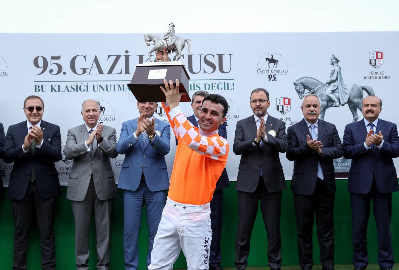 Ahmet Çelik: Bu rekorun bir daha kırılacağına inanmıyorum 5