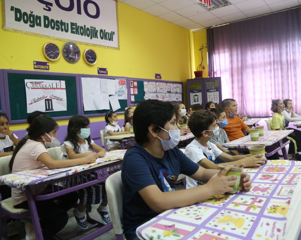 Daha önce hiç böylesini görmediniz... Kocaeli’deki köy okulu şaşırtıyor 12