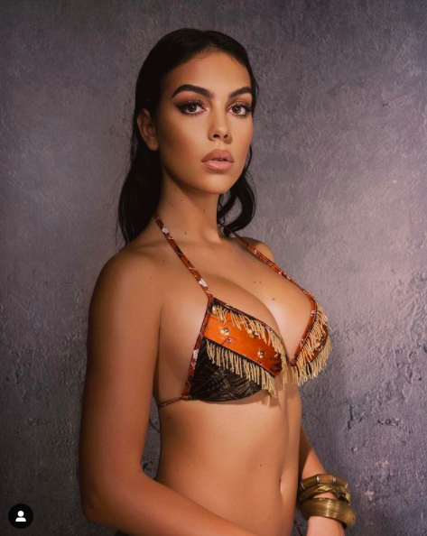 Cristiano Ronaldo'nun sevgilisi Georgina Rodriguez'den tekmelik totemi ifşası 5