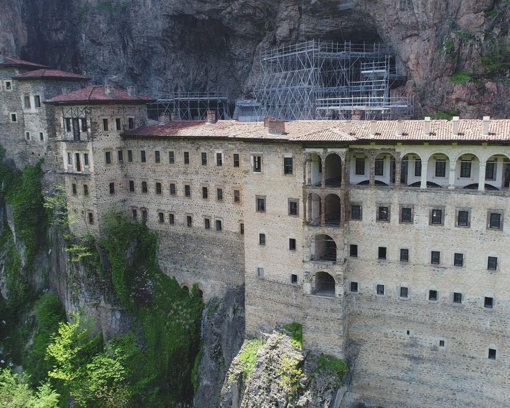 Sümela Manastırı 5 yıl aradan sonra yarın ziyarete açılıyor 2