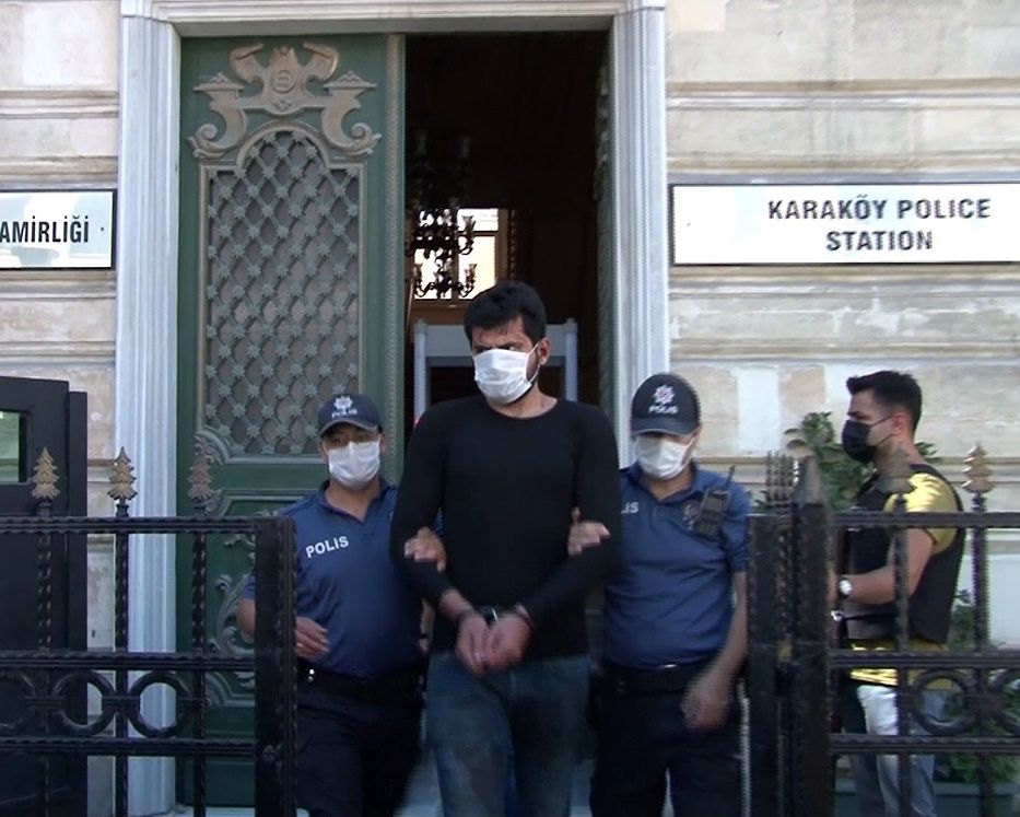 Beyoğlu'nda olaylı gece! Ayşegül Çınar'ın sevgilisi Furkan Çalıkoğlu'nun ifadesi ortaya çıktı 23
