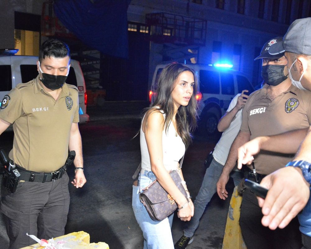 Beyoğlu'nda olaylı gece! Ayşegül Çınar'ın sevgilisi Furkan Çalıkoğlu'nun ifadesi ortaya çıktı 20