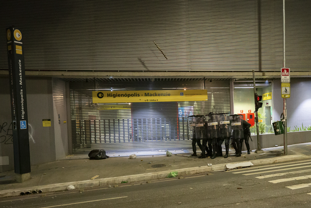 Brezilya'da Devlet Başkanı Bolsonaro karşıtı gösteriler düzenlendi 11
