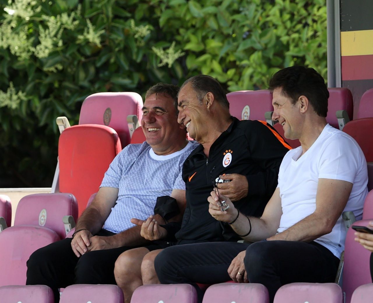 Gheorghe Hagi ile Gheorghe Popescu, Galatasaray antrenmanında... 1