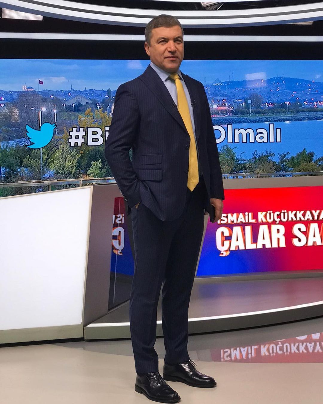 FOX TV sunucusu İsmail Küçükkaya'nın stajyeri taciz ettiği ortaya çıktı! Skandalları bitmiyor! Şok mesajlar... 17