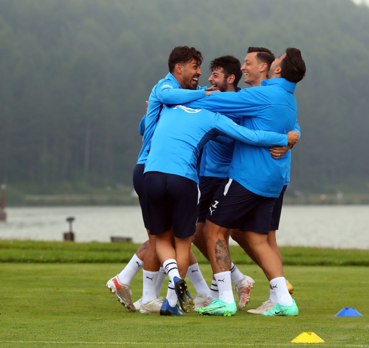 Fenerbahçe'de Topuk Yaylası kampı sona erdi... Kampın yıldızı Pelkas 1