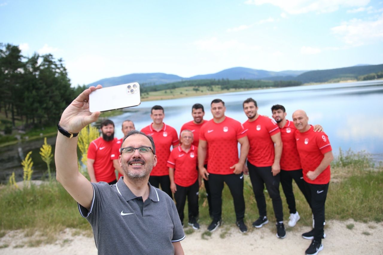 Türkiye'nin Tokyo 2020 Güreş Milli Takımı, Bolu'da olimipyat hazırlıklarını sürdürüyor 1
